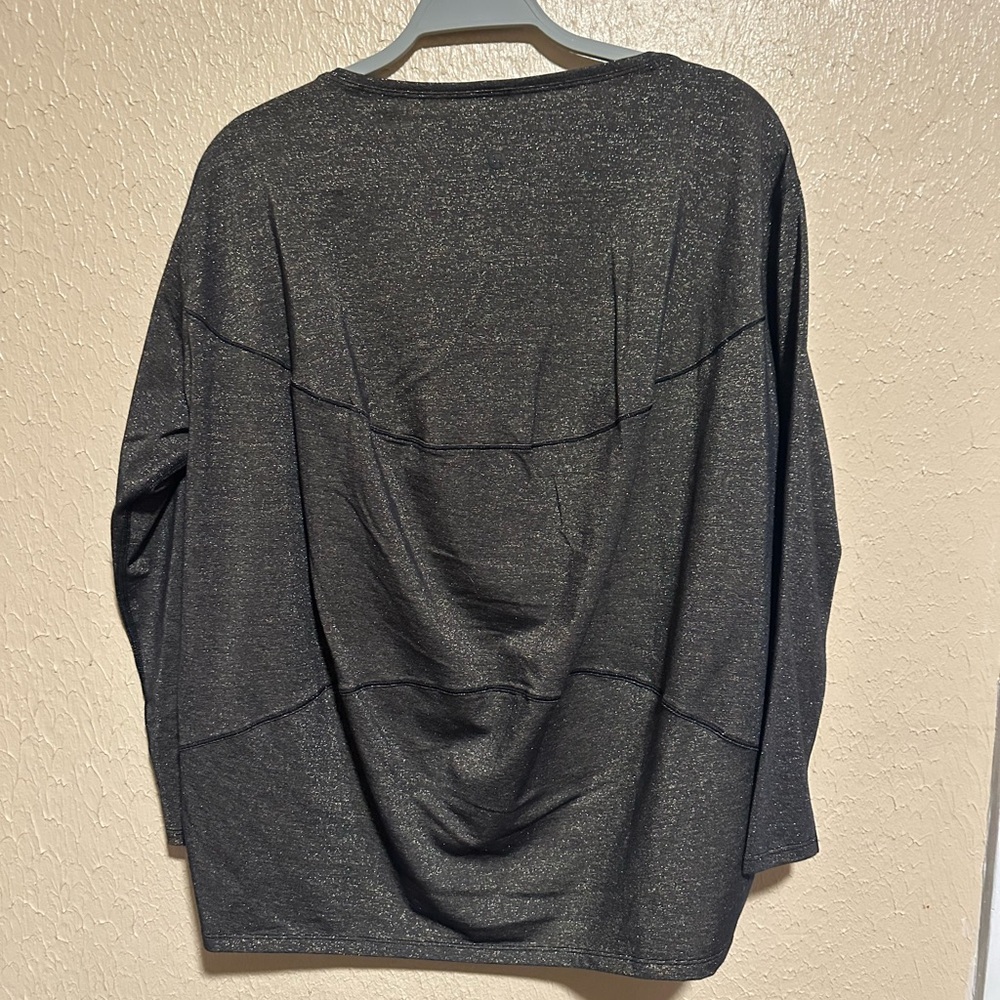 New Lululemon Back In Action Long Sleeve Sparkle Shirt Size 6‎ Limited Edition - Picture 3 of 9